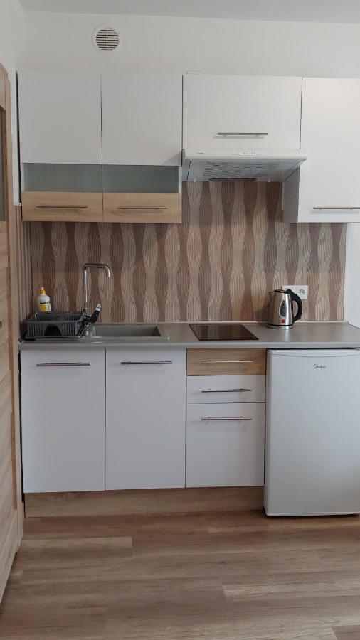 Lilka Apartman Debina  Kültér fotó